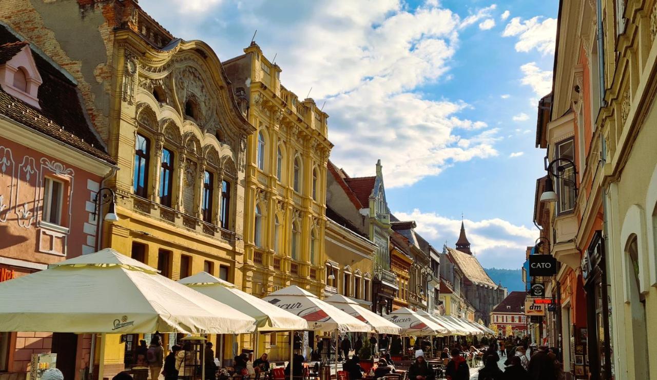 First Studio24 Brașov Exterior foto